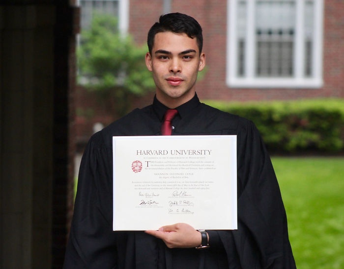 chàng trai nghèo tốt nghiệp Harvard ảnh 1 chang trai ngheo tot nghiep Harvard anh 1