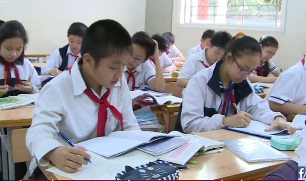 tinh giam cac cuoc thi anh 1