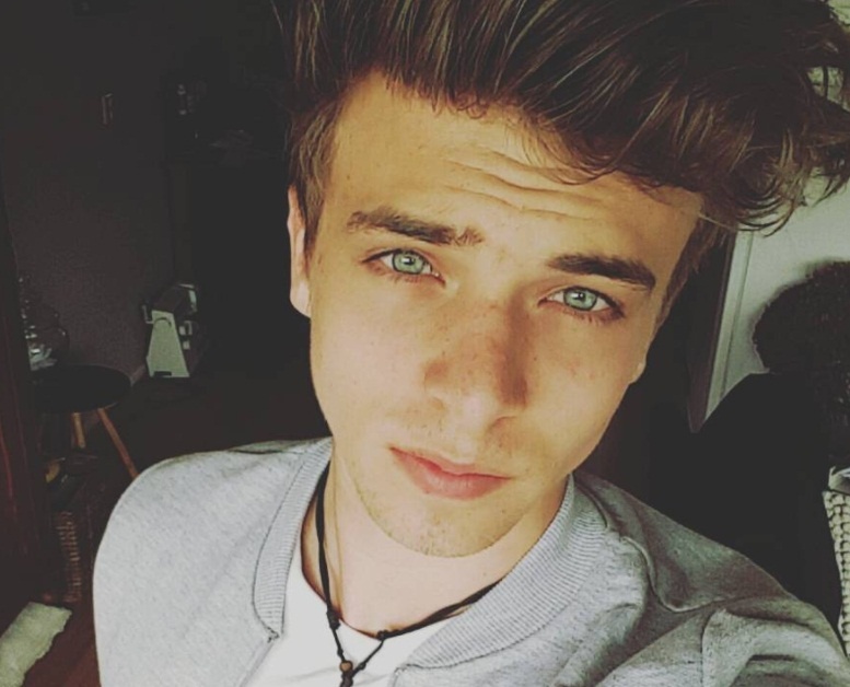 Ve si dien trai cua Justin Bieber hinh anh