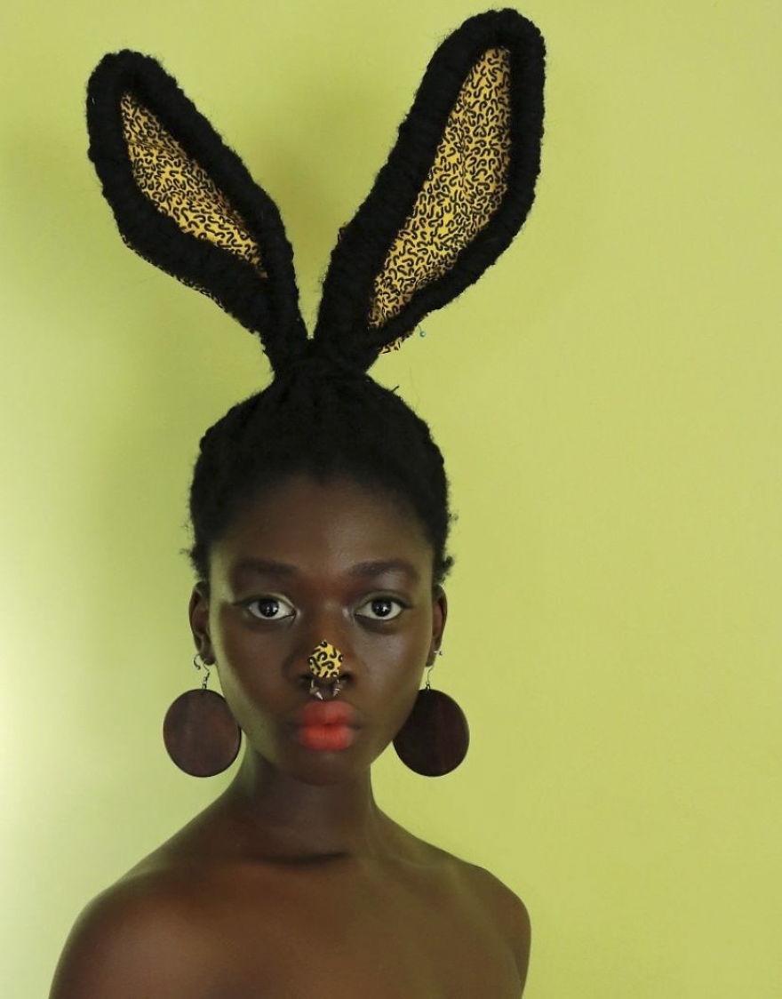 co gai noi tieng voi nhung kieu toc doc la anh 2