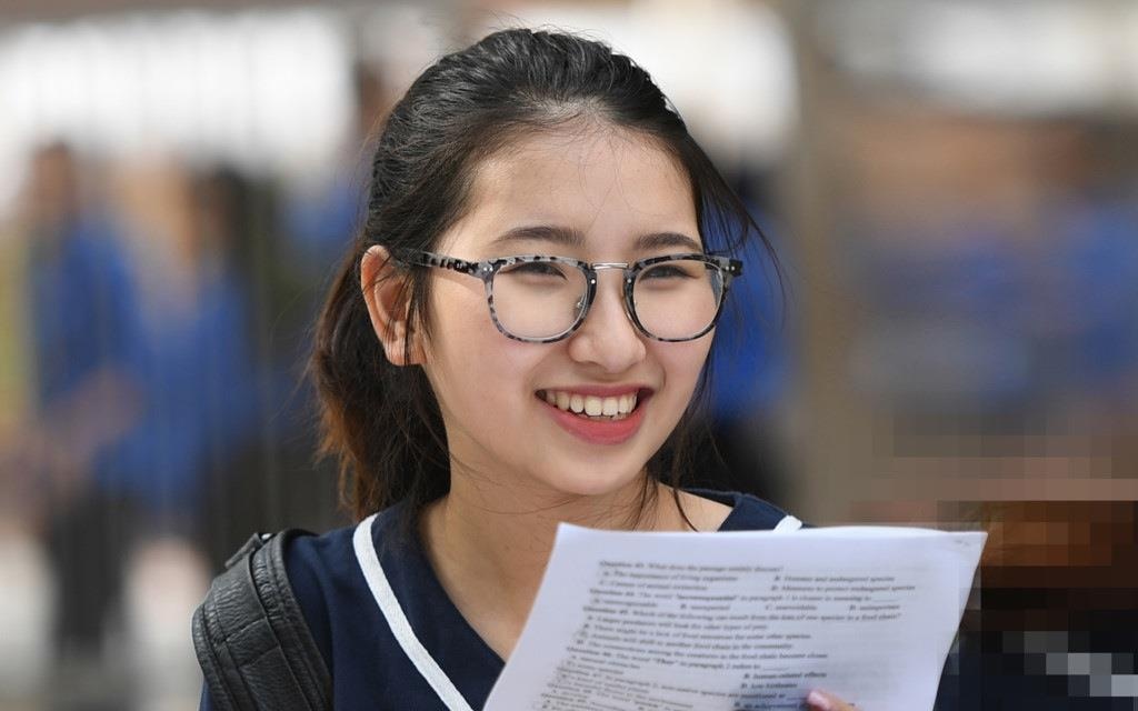 Bao nhieu diem do nganh Ngon ngu Anh? hinh anh