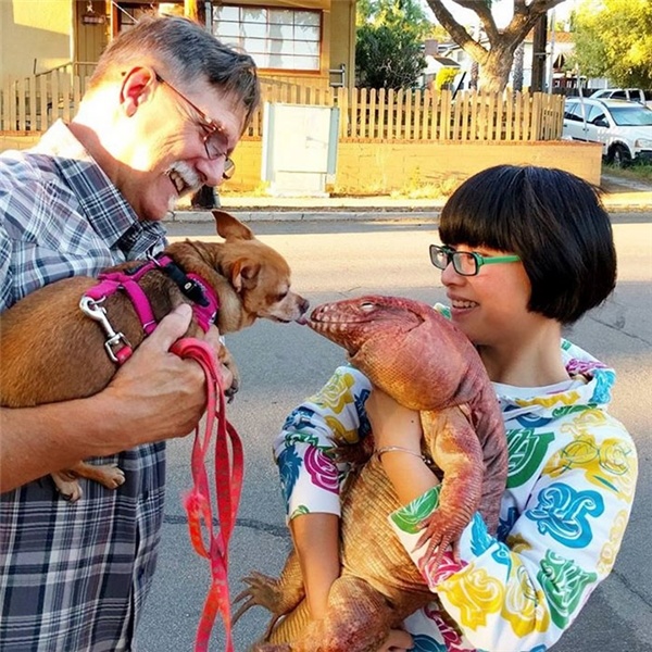 chu than lan khong lo noi tieng tren mang anh 1