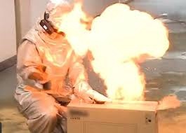 Vu thieu nien mat 2 tay: Vi sao tron lan phan bon gay chay, no? hinh anh