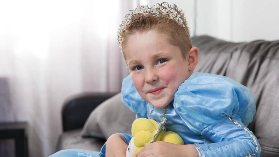 cau be mac vay anh 1