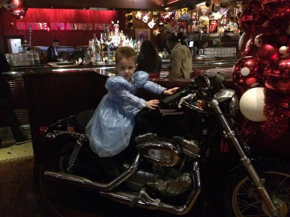 cau be mac vay anh 6