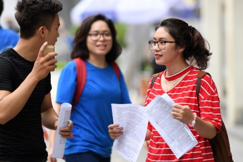 Diem chuan DH Van Hien cao nhat 20,5 hinh anh