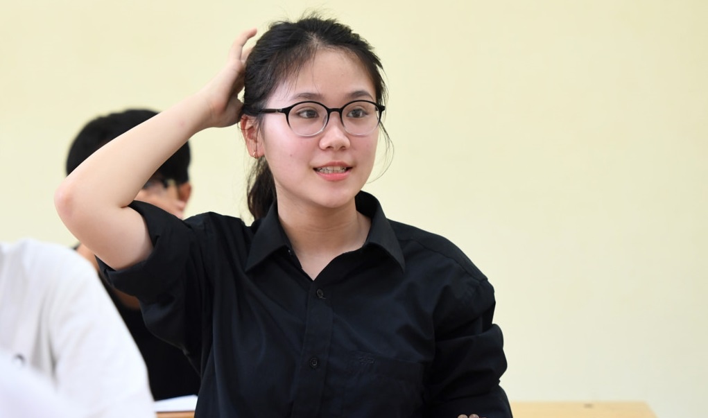 Dai hoc Su pham Ky thuat Hung Yen cong bo diem chuan nam 2017 hinh anh