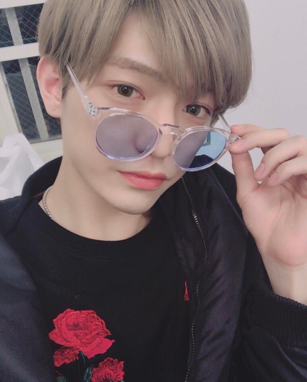 Blogger Nhat noi tieng voi ve ngoai dien trai anh 5