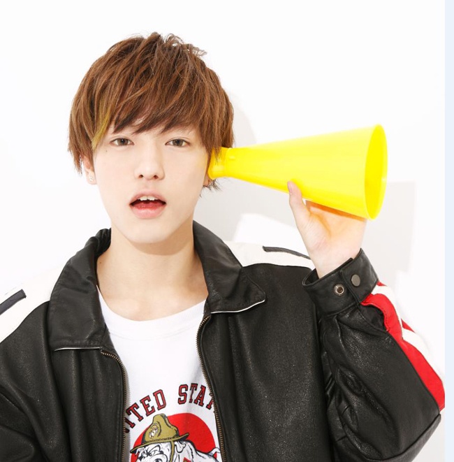 Blogger Nhat noi tieng voi ve ngoai dien trai anh 8