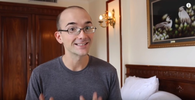 Giao vien Viet bi boc me anh 1