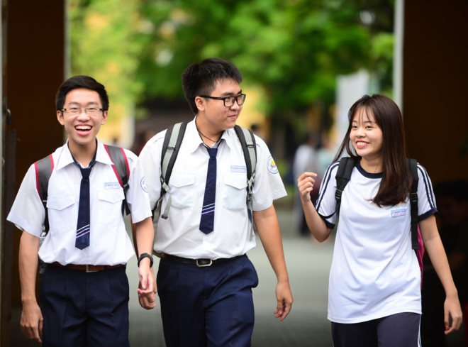 TS Dam Quang Minh: 'Hay quen thi dai hoc di' hinh anh