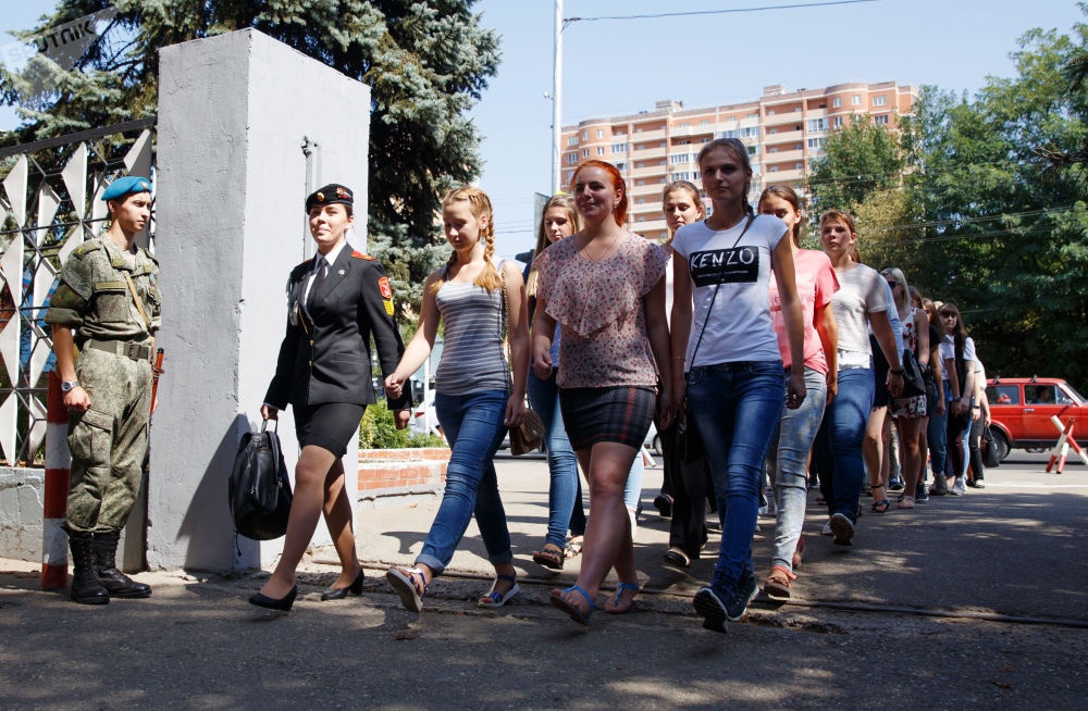 truong dao tao nu phi cong quan su anh 12