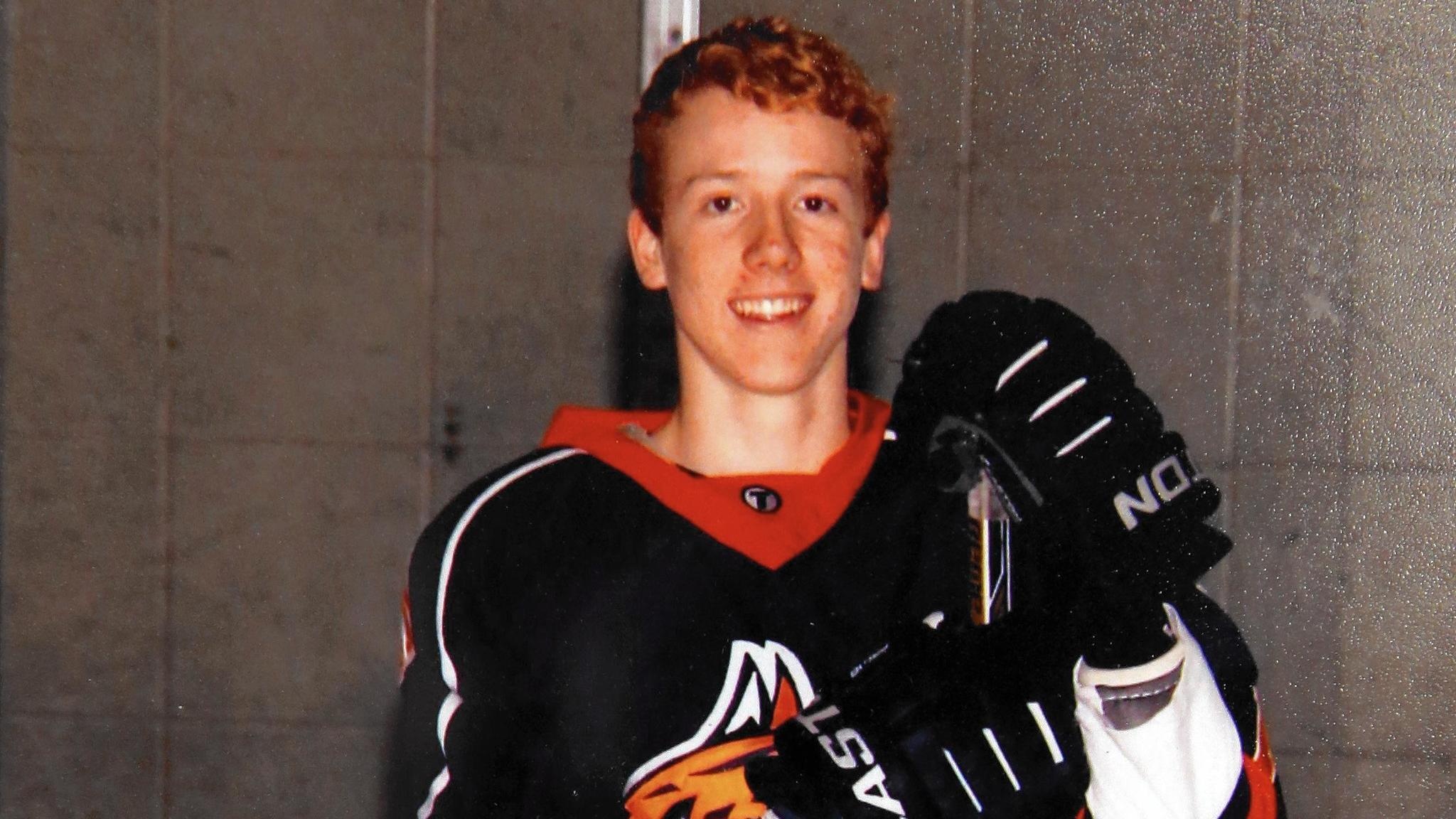 Hoc sinh tu tu, nha truong co phai chiu trach nhiem? hinh anh