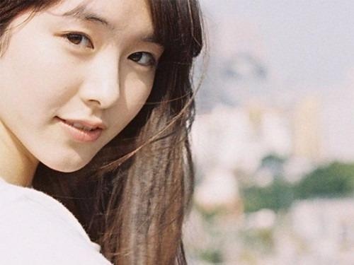 Co gai lam thue xinh xan duoc chieu mo lam dien vien hinh anh