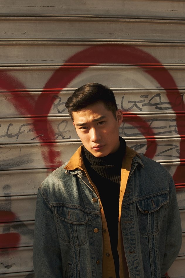 chang bac si dep trai noi tieng cong dong mang anh 8