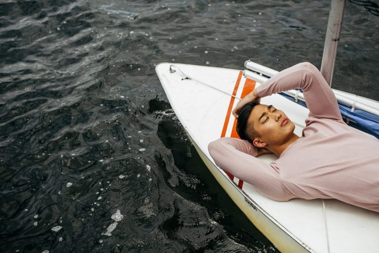 chang bac si dep trai noi tieng cong dong mang anh 5