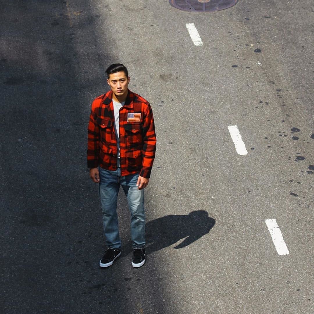 chang bac si dep trai noi tieng cong dong mang anh 3