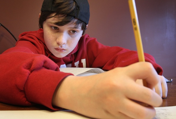 Cau be tu ky tro thanh than dong Vat ly hinh anh