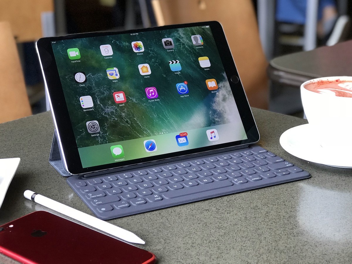 đại học tăng ipad cho sinh viên ảnh 1 dai hoc tang ipad cho sinh vien anh 1