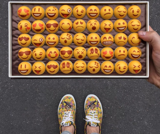 Dau bep 8X mix giay voi banh tai tinh trong anh hinh anh