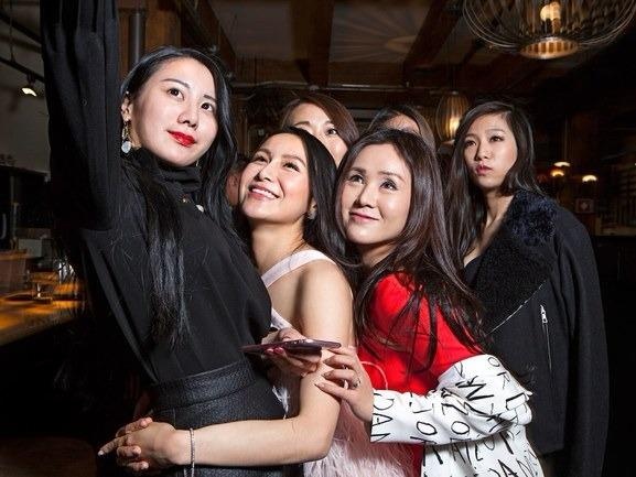 The he con nha giau Trung Quoc: An bam hay thien tai ngam thia vang? hinh anh