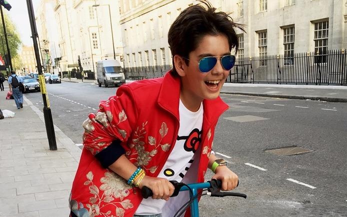 CEO tre nhat nuoc Anh: Dep nhu Justin Bieber, gioi 'cam ky thi hoa' hinh anh