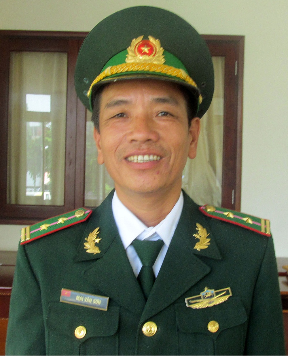 thầy giáo quân hàm xanh ảnh 2 thay giao quan ham xanh anh 2