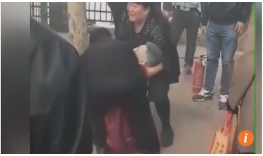 hủ tục đám cưới ảnh 2 hu tuc dam cuoi anh 2