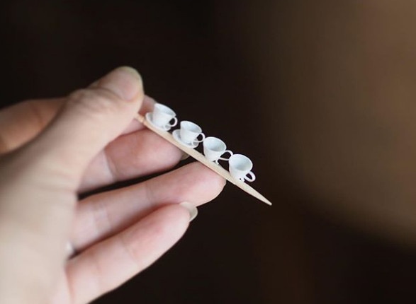 Nu nghe si Nhat voi biet tai thu nho do vat hinh anh