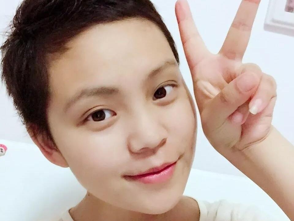 Nhat ky chien dau voi can benh ung thu cua co gai bi ban trai bo roi hinh anh