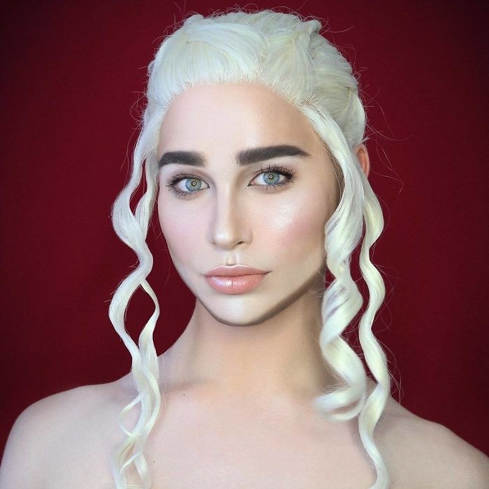 chang trai co tai trang diem giong nguoi noi tieng anh 9