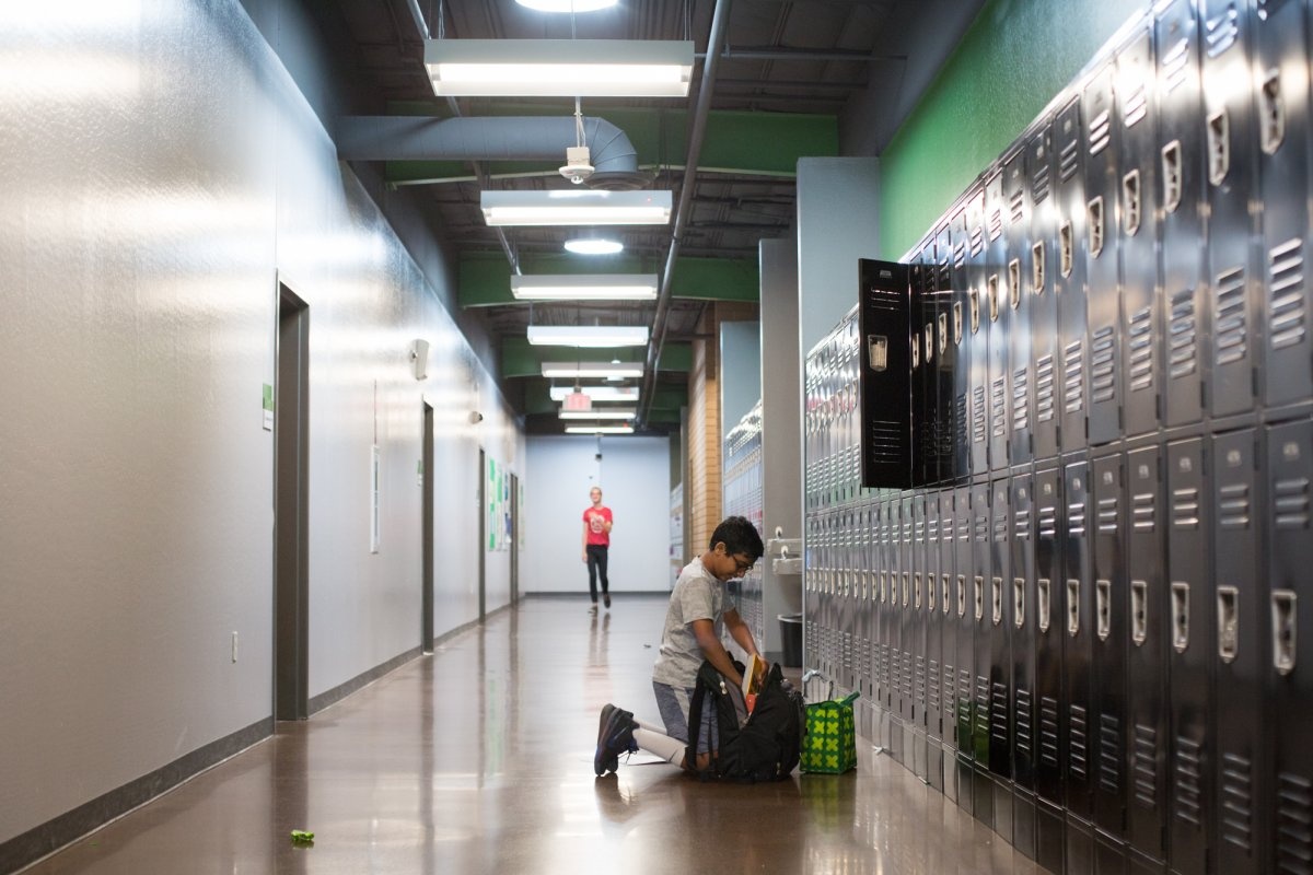 Truong trung hoc cong tot nhat o My anh 2