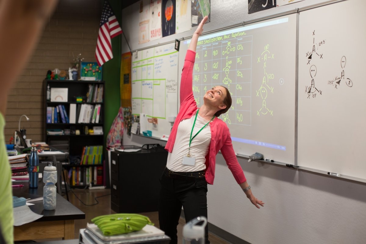 Truong trung hoc cong tot nhat o My anh 4