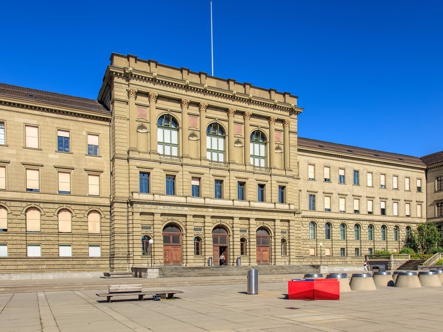 dai hoc tot nhat the gioi anh 3