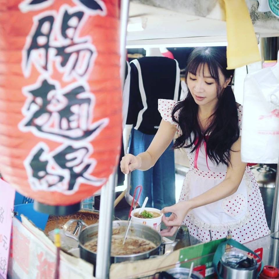 hot girl ban hang noi tieng 2017 anh 5