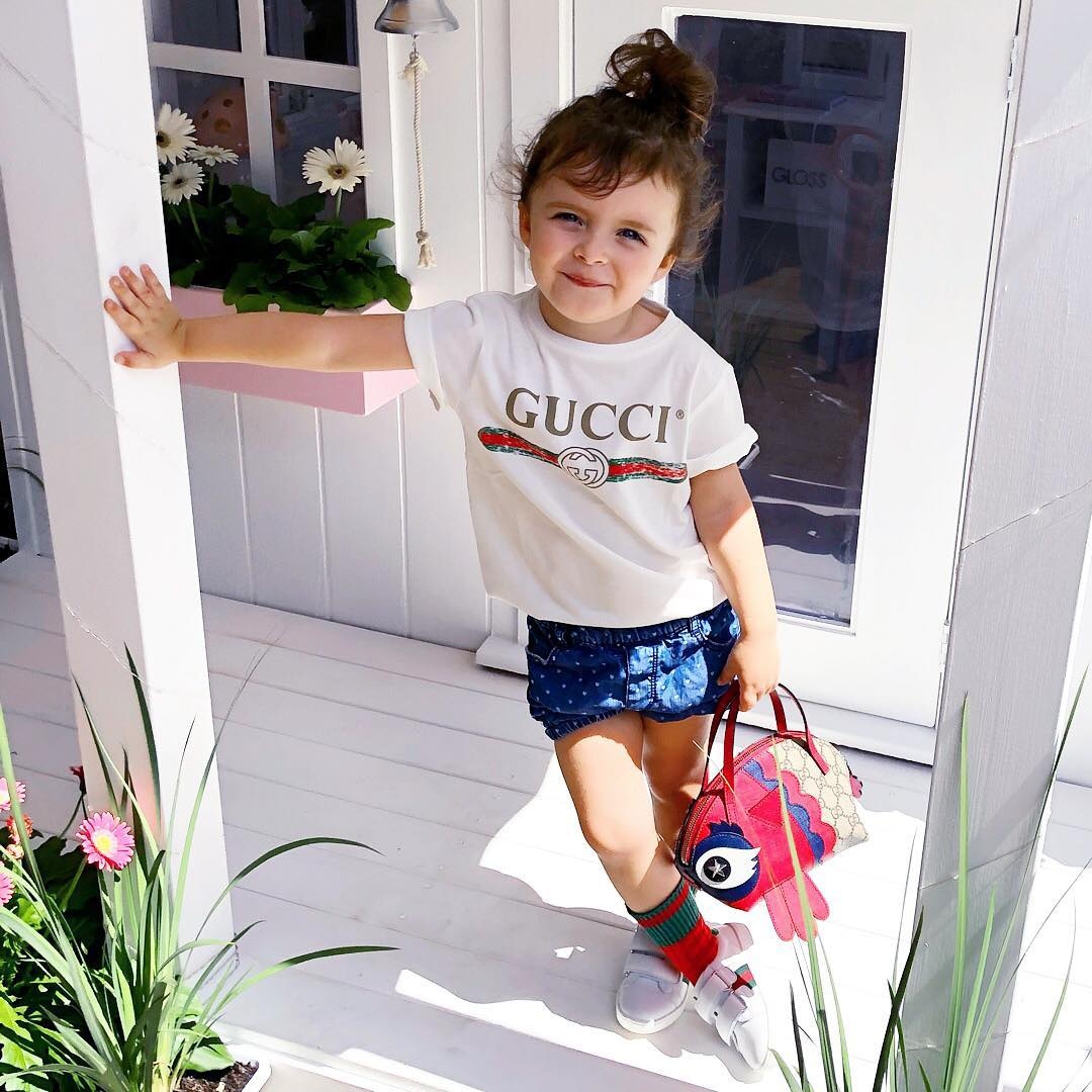 thien than nhi duoc dien hang hieu tu nho anh 2