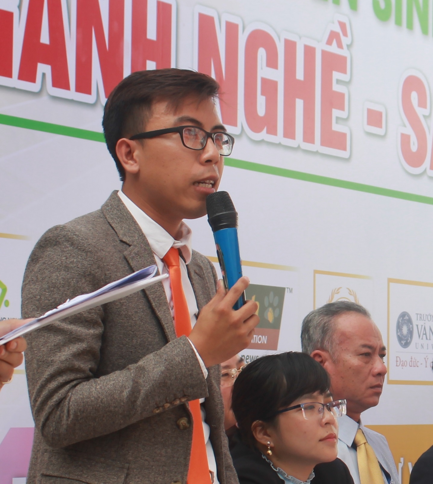 tuyen sinh 2018 anh 2