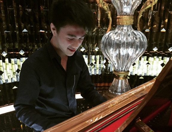 Clip quy tu  chu song bac Macau vua dan vua hat hinh anh