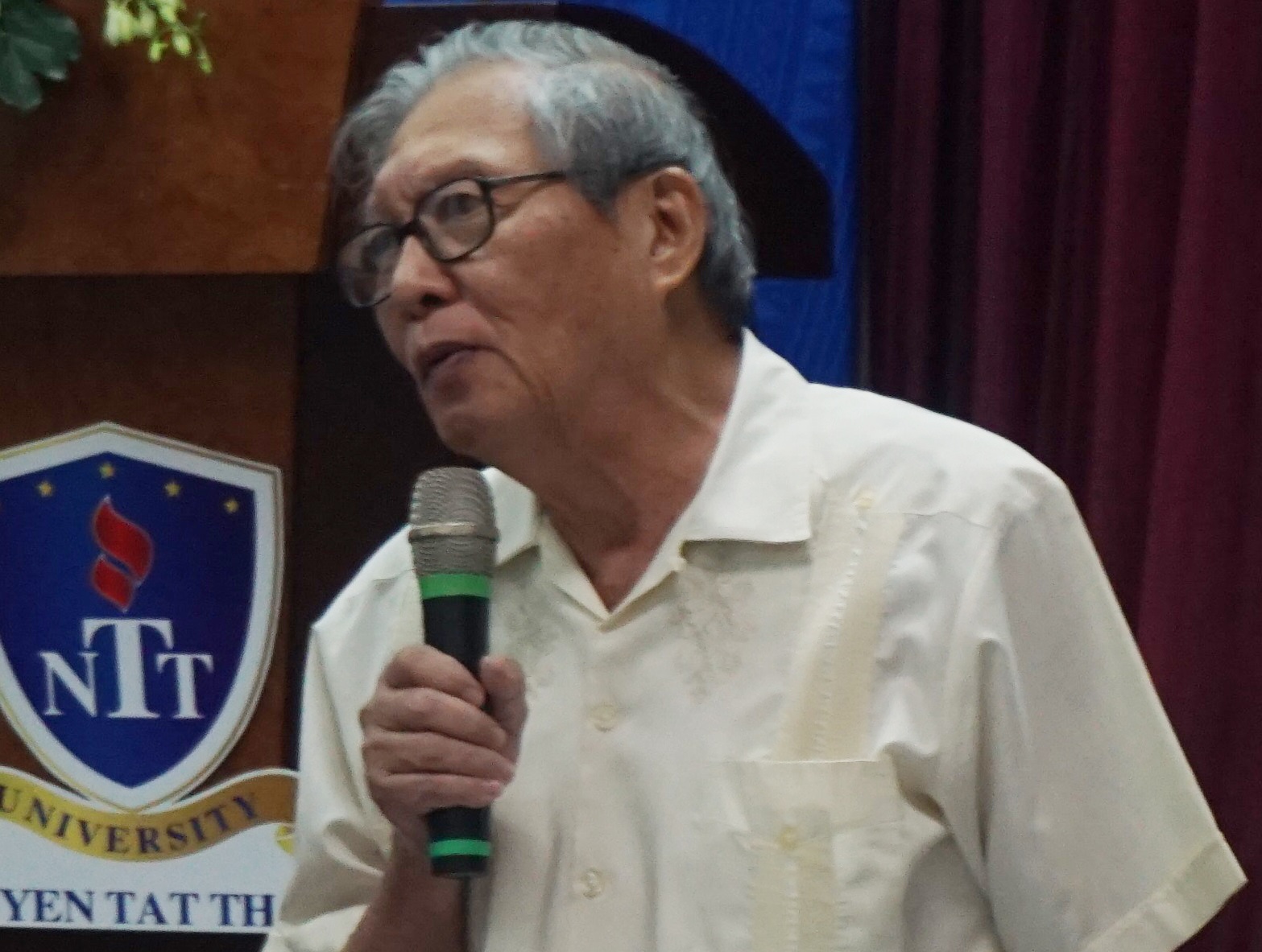 dai hoc dan lap anh 1