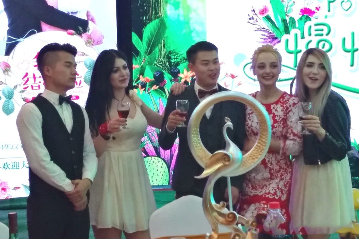 co dau Ukraine khong nhan tien thach cuoi anh 5