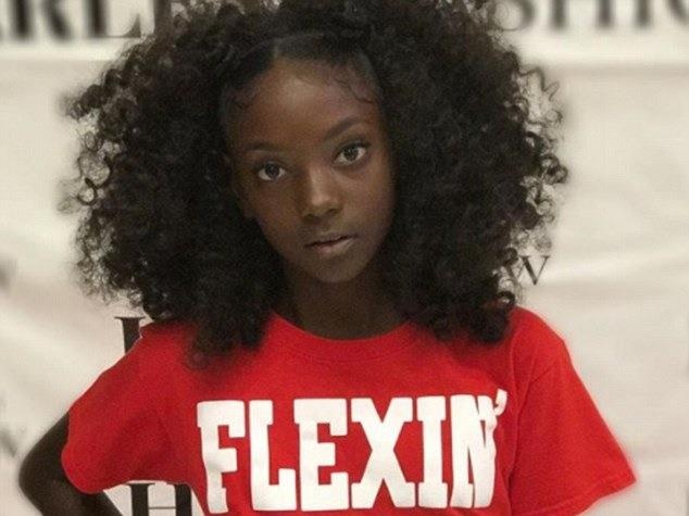 Co be bi ban be bat nat va cach dap tra khien nhieu nguoi nguong mo hinh anh