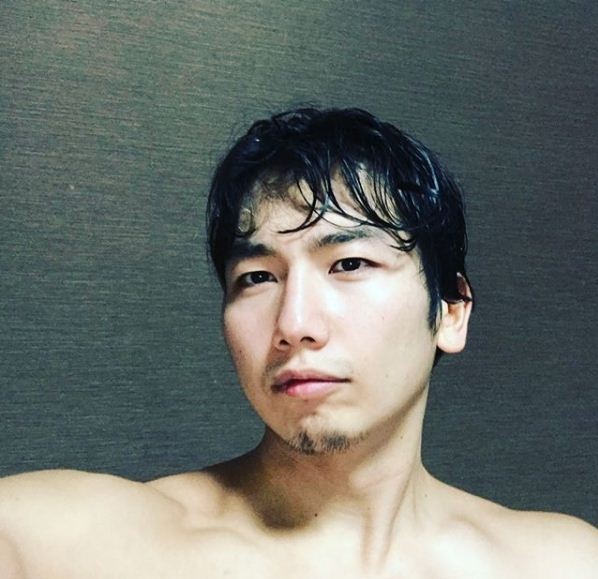 van dong vien the hinh gia gai anh 1