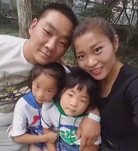 cô gái mỗi ngày vác 20 tấn xi măng ảnh 5 co gai moi ngay vac 20 tan xi mang anh 5