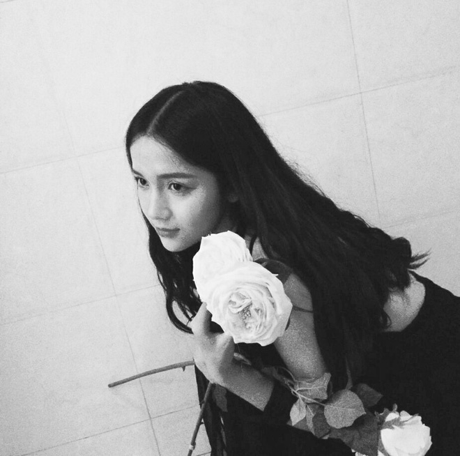 nu sinh 17 tuoi giong Dich Le Nhiet Ba anh 9