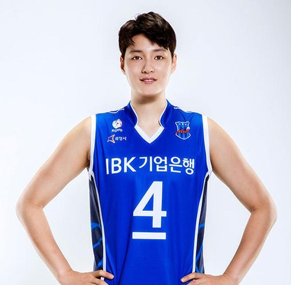 nu tuyen thu bong chuyen dep trai anh 9