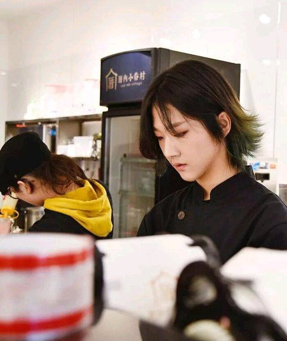 chang trai dep phi gioi tinh anh 10