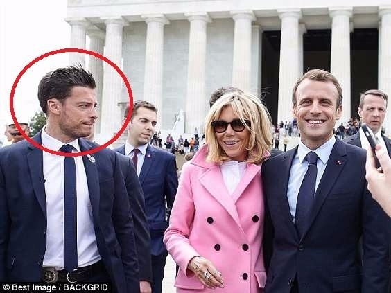 Ve si cua tong thong Phap gay chu y vi dep trai nhu tai tu hinh anh