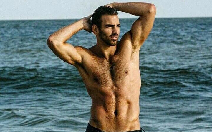 Man nhay day quyen ru cua mau nam khiem thinh Nyle DiMarco hinh anh