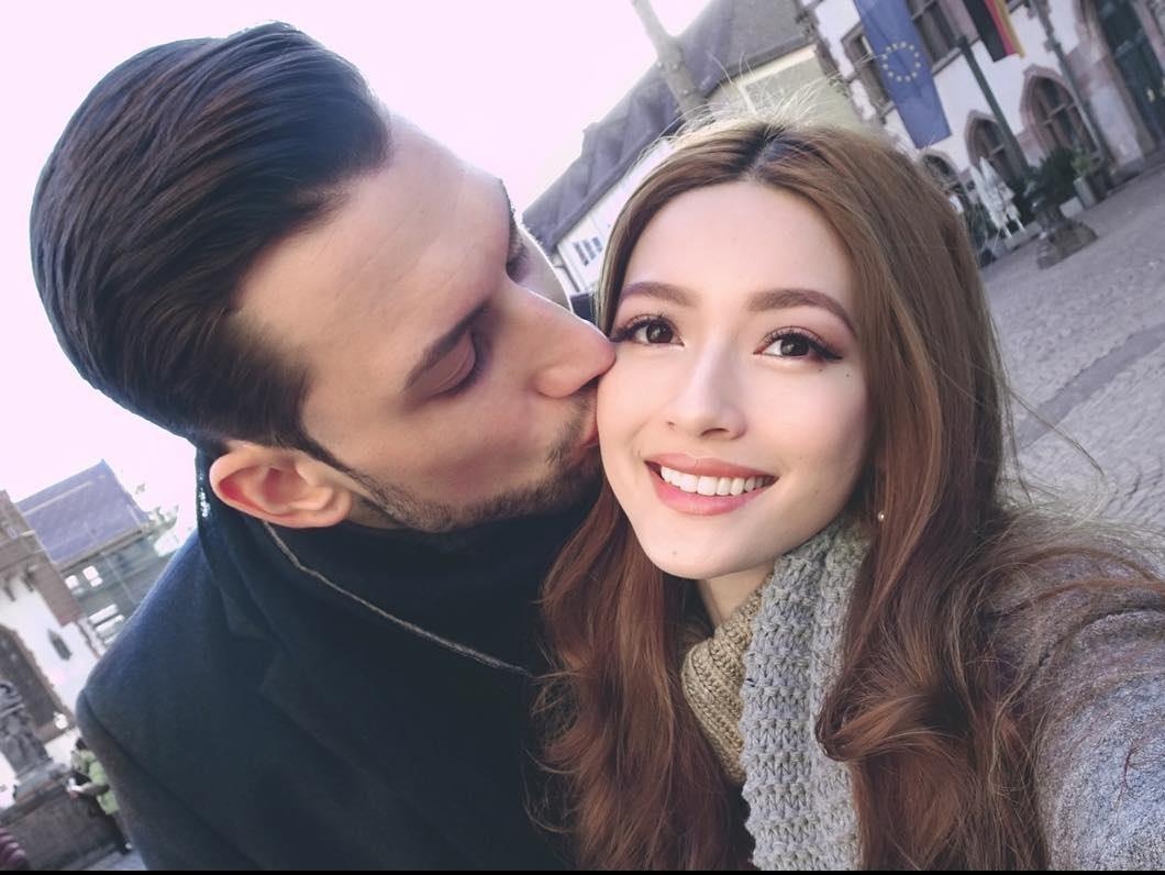 'Hot girl toc may' goc Viet khoe anh tinh tu ben nguoi yeu dien trai hinh anh