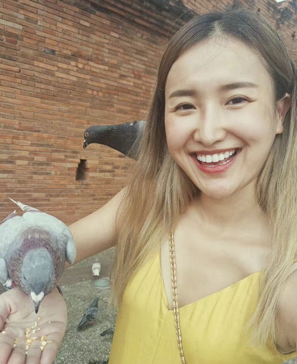 co gai hoa trang thanh Mona Lisa anh 1